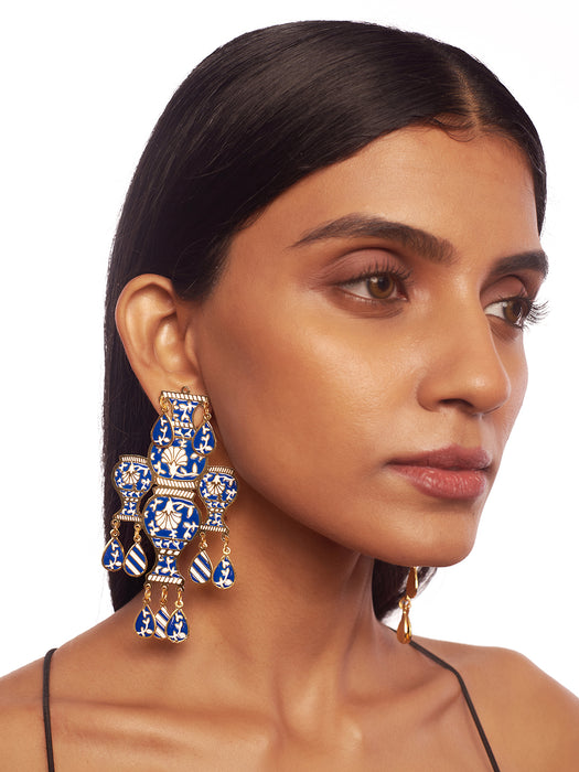 Kainaat Earring