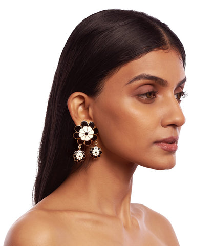 GUL MONOCHROME EAR STUDS
